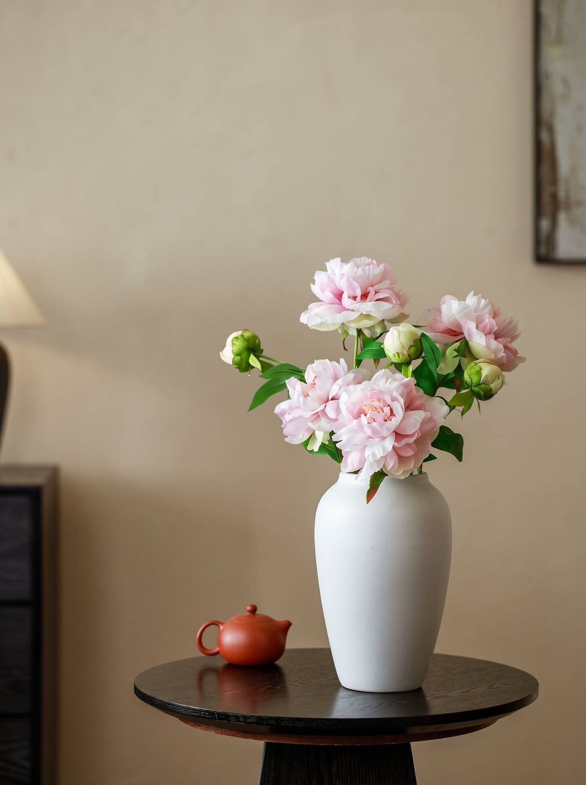 White sculptural vase close-up
