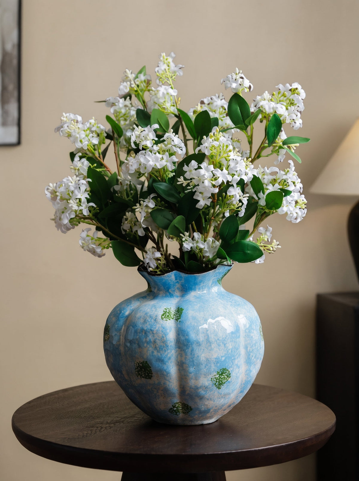 Fluted speckled vase colours