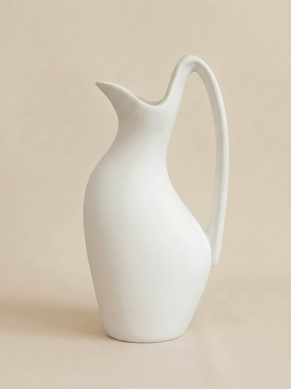 Matte white swan neck ceramic vase