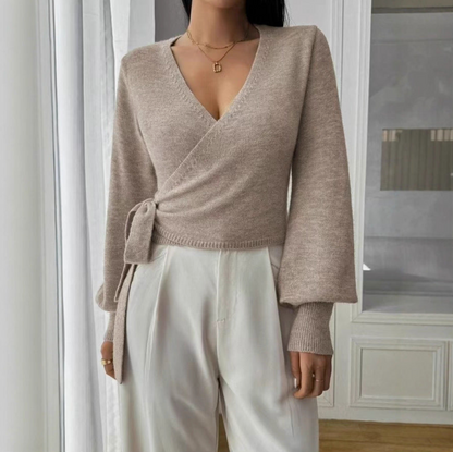 Top de punto de manga larga con cuello de pico para mujer