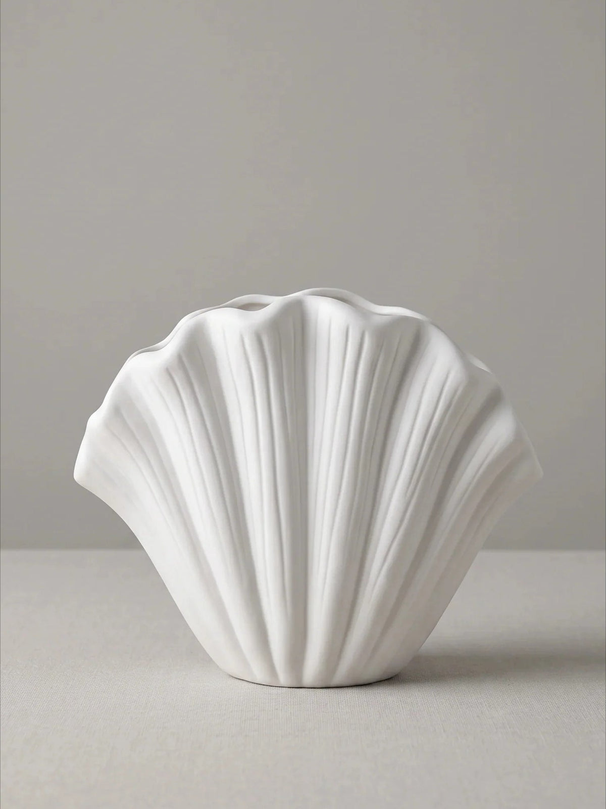 White shell ceramic vase