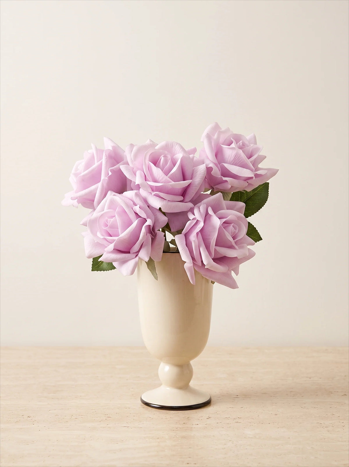 Parisian footed vase detail