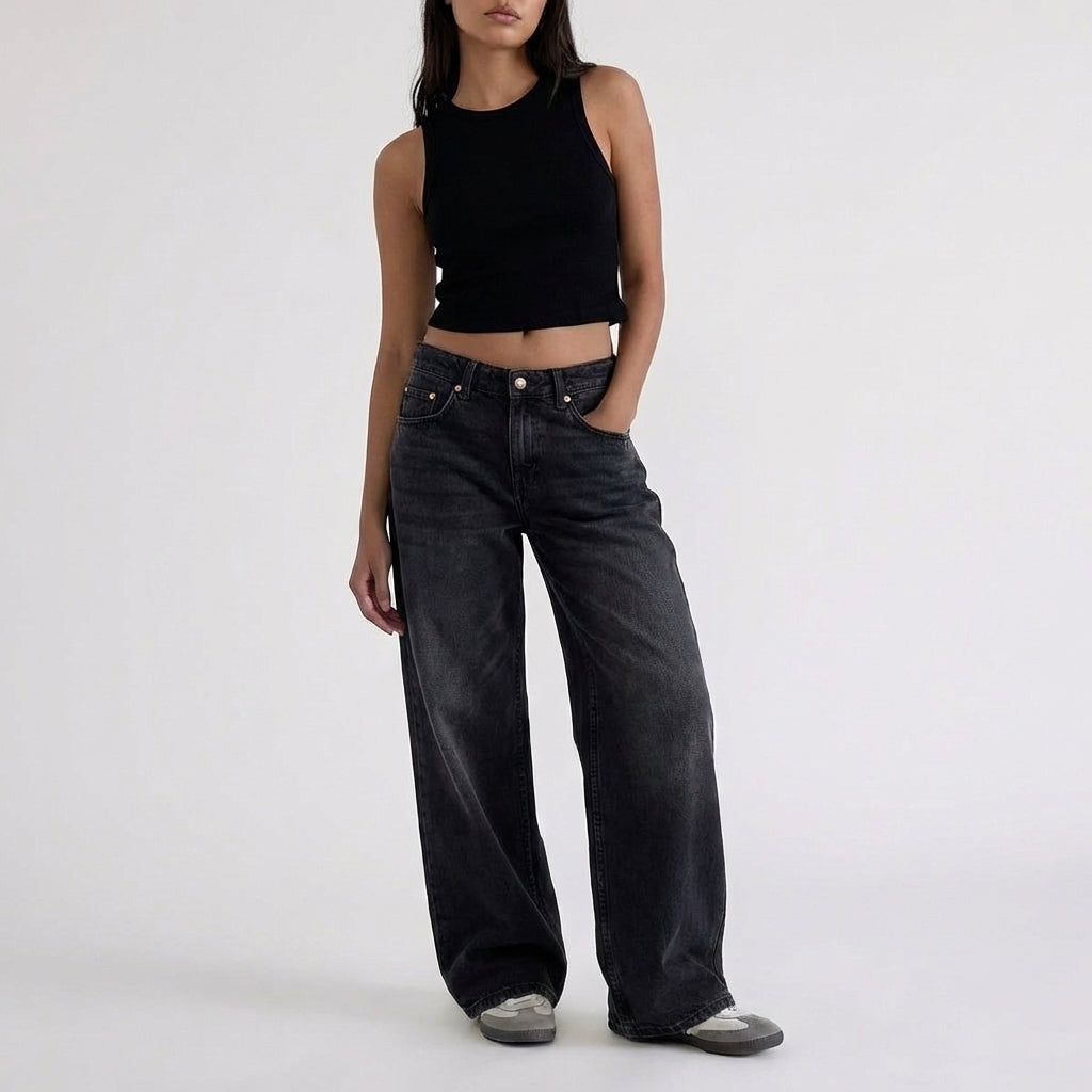 Low-Rise Wide-Leg Relaxed Denim Jeans
