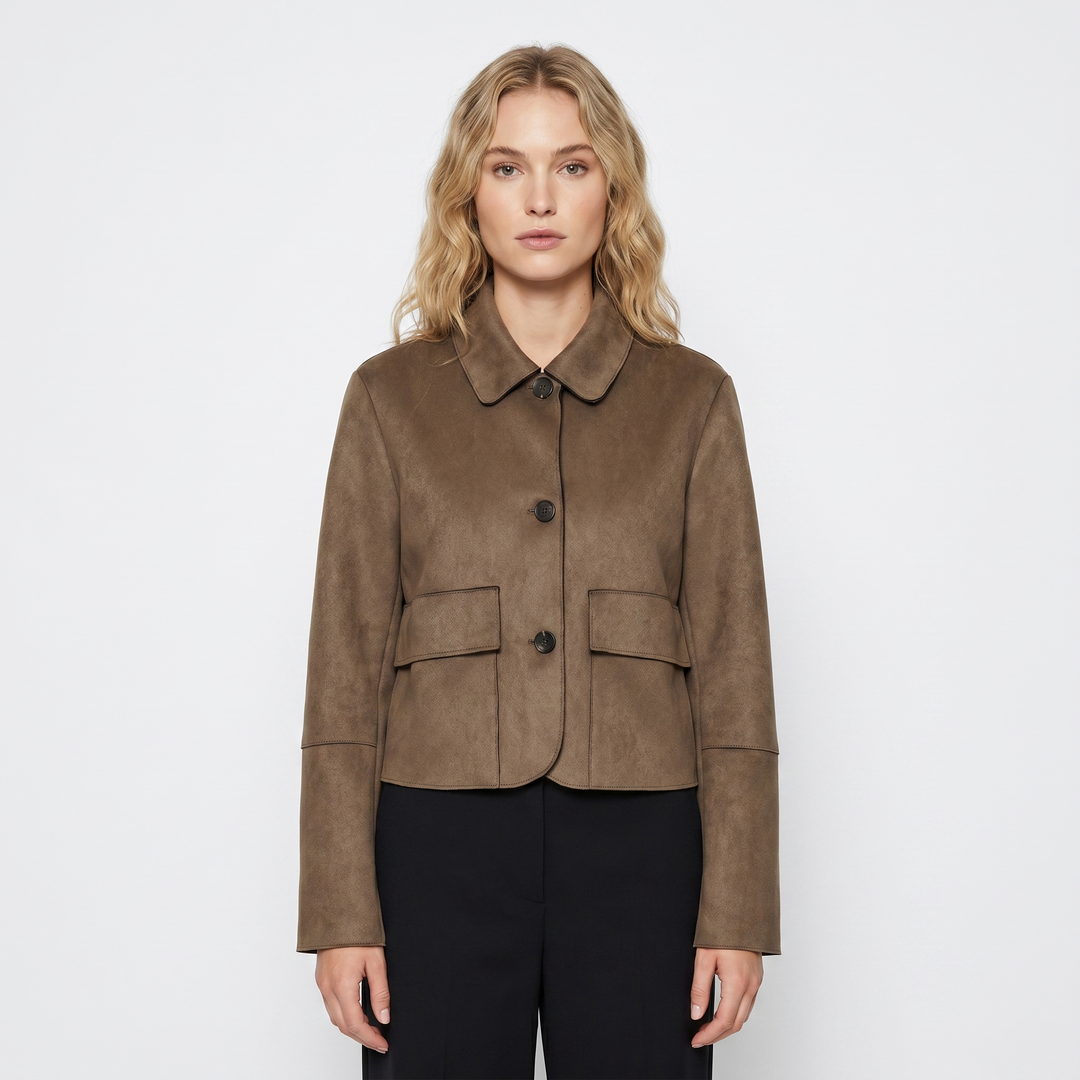 Chaqueta de ante marrón – Corta, con cuello y botones