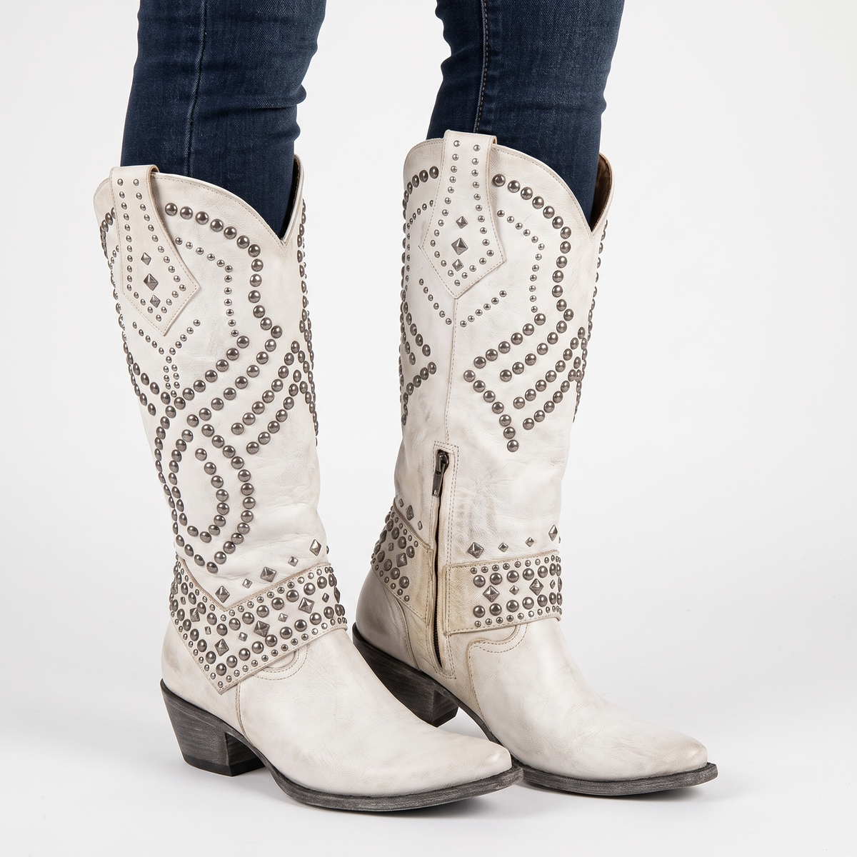 Women's Studded Knee-High Western Block Heel Pointed Toe Cowboy Boots