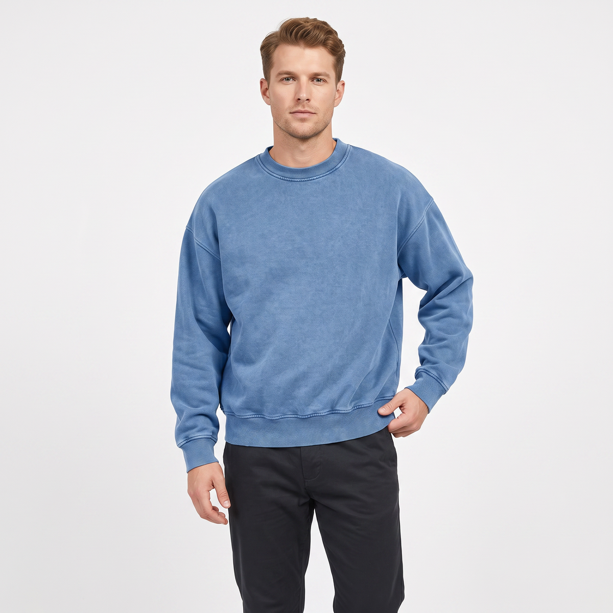 Men's Oversized Winter Sweatshirt Crew-Neck Vintage Wash Pullover