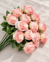 Ramo de rosas rosa suave